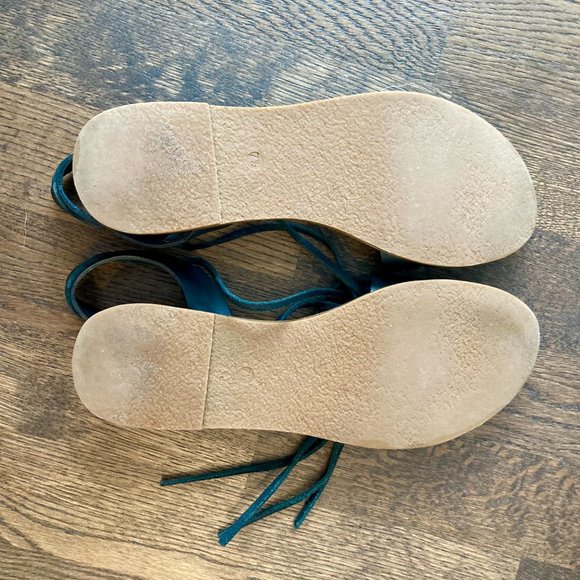 Madewell Boardwalk Ankle Tie Sandal in Black (lightly worn) - Picture 11 of 11